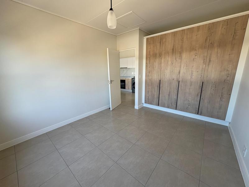 To Let 1 Bedroom Property for Rent in Richwood Western Cape
